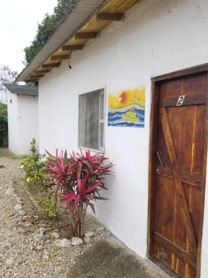 Montanita Garden Hostal エクステリア 写真