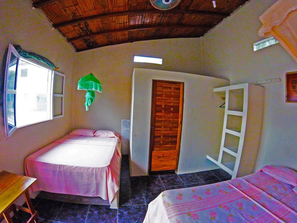 Montanita Garden Hostal エクステリア 写真