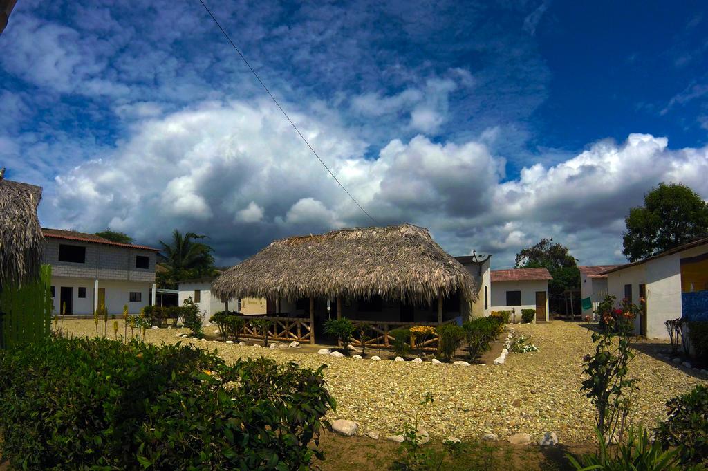 Montanita Garden Hostal エクステリア 写真